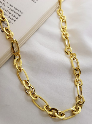 Gargantilha em ouro 18k