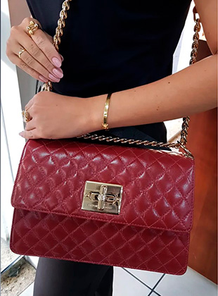 Bolsas e Joias: Combinações para um Look Sofisticado