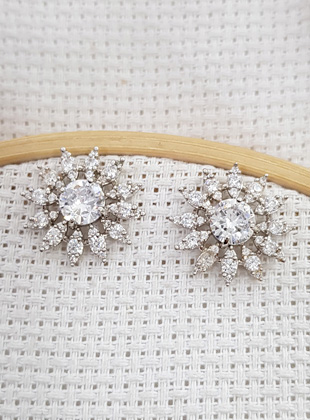 Amizades Femininas: Como joias simbolizam laços especiais entre mulheres