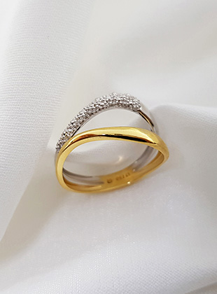 O Poder dos Rituais de Autocuidado: Como Joias Fazem Parte do Seu Momento Especial